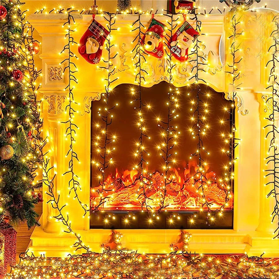 Sparkla - 25 m lange Lichterkette mit 2000 warmweißen LEDs