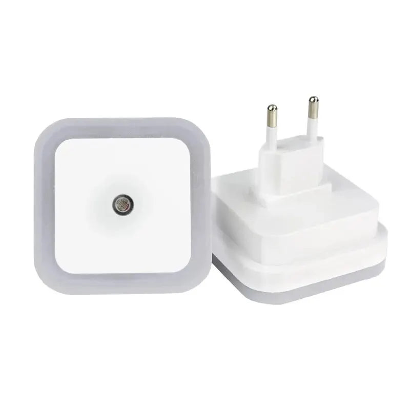 Astrum - Sensor-Nachtlicht mit EU-Stecker, LED, schaltet