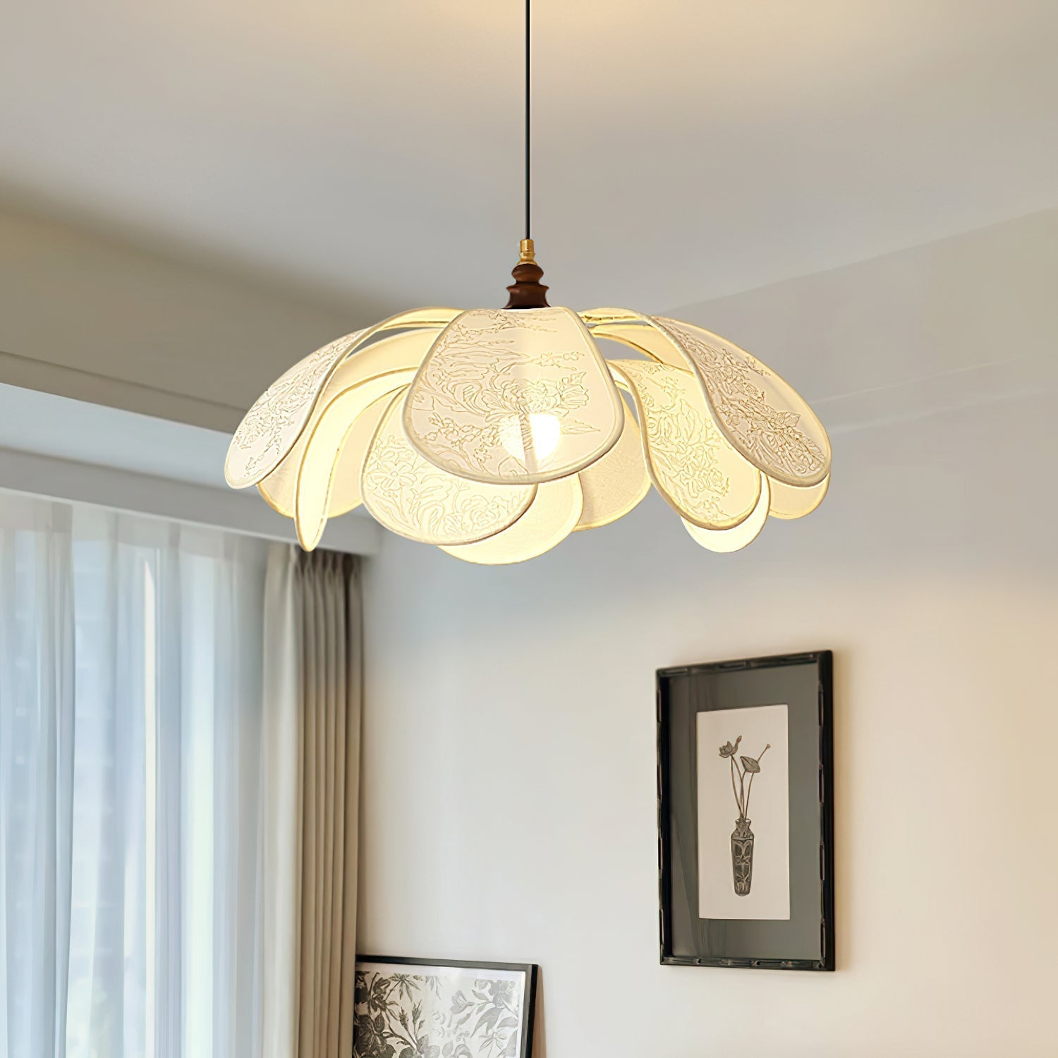 Florina - Pendelleuchte im floralen Design