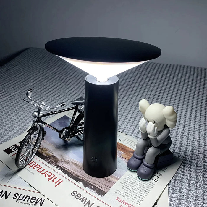 Wireless - table lamp with remote control