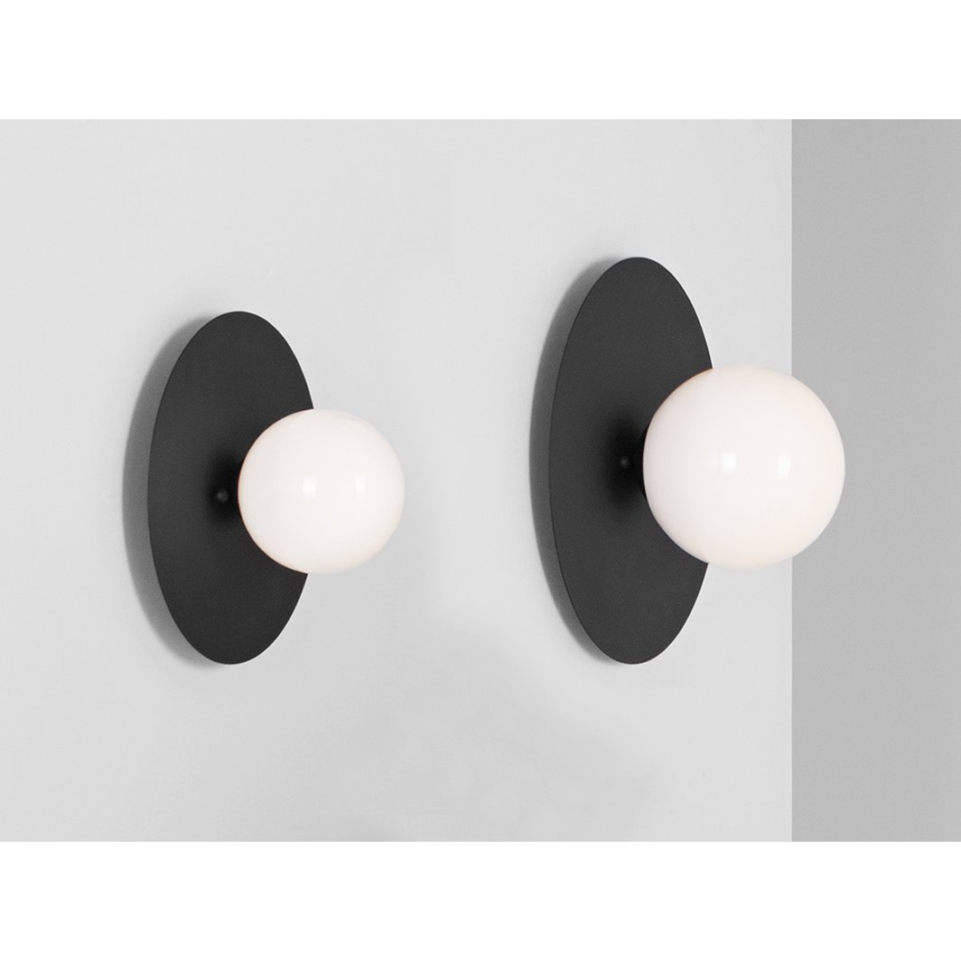 Skiva - Ball M Wandleuchte – Schwarz