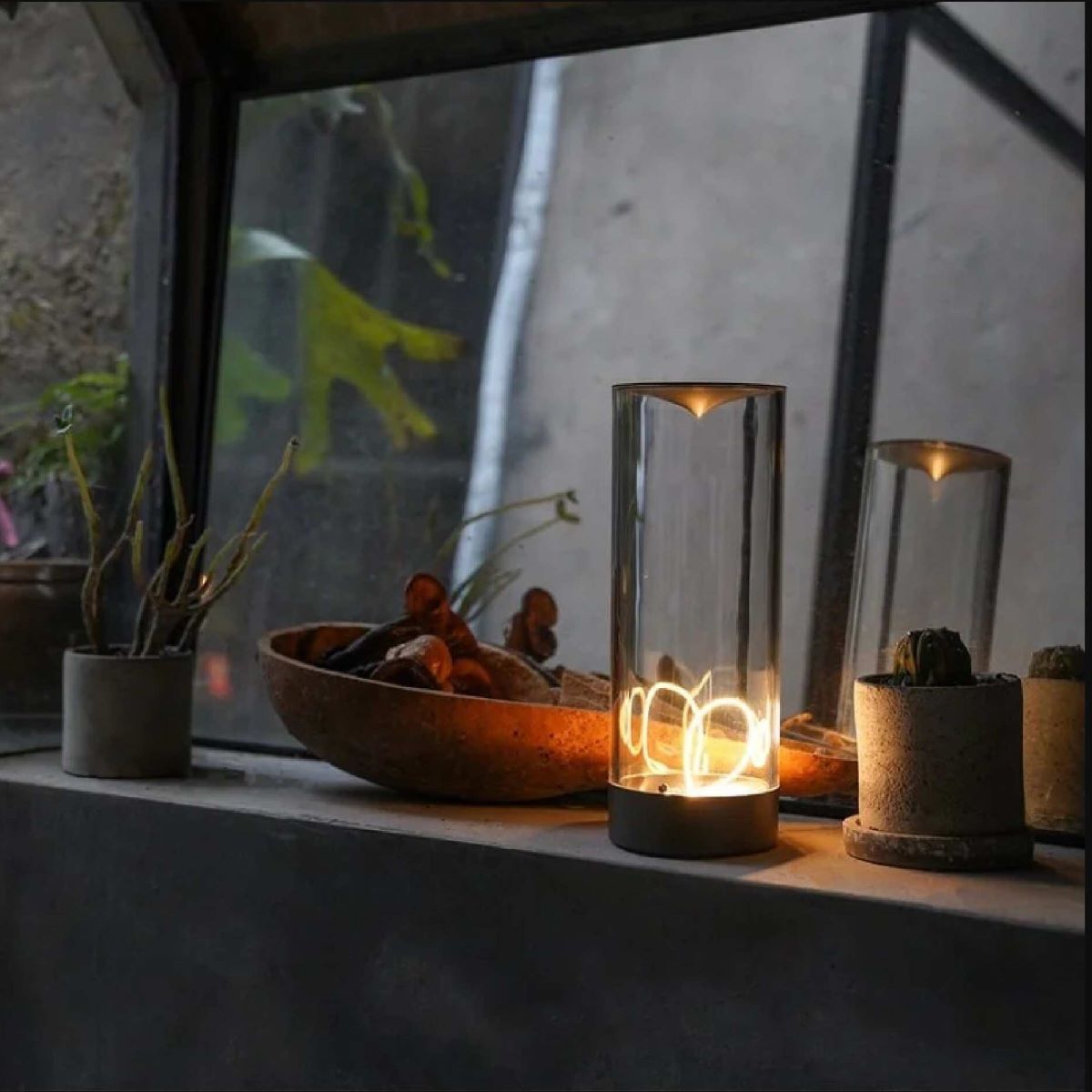 Brix - Kabellose LED Tischlampe mit Magnetischem Lichtseil