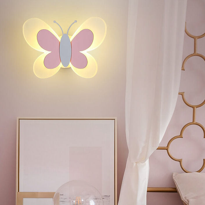 Calmo - LED-Wandleuchte in SchmetterlingLED Wandleuchte