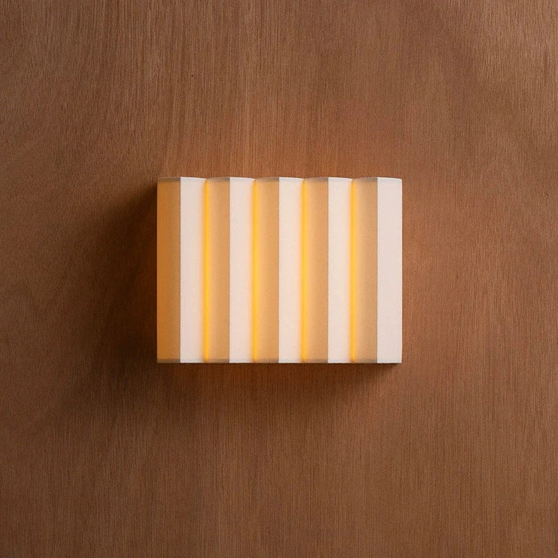 Murano - Wabi-Sabi-Stoffwandleuchte in Weiß mit LED