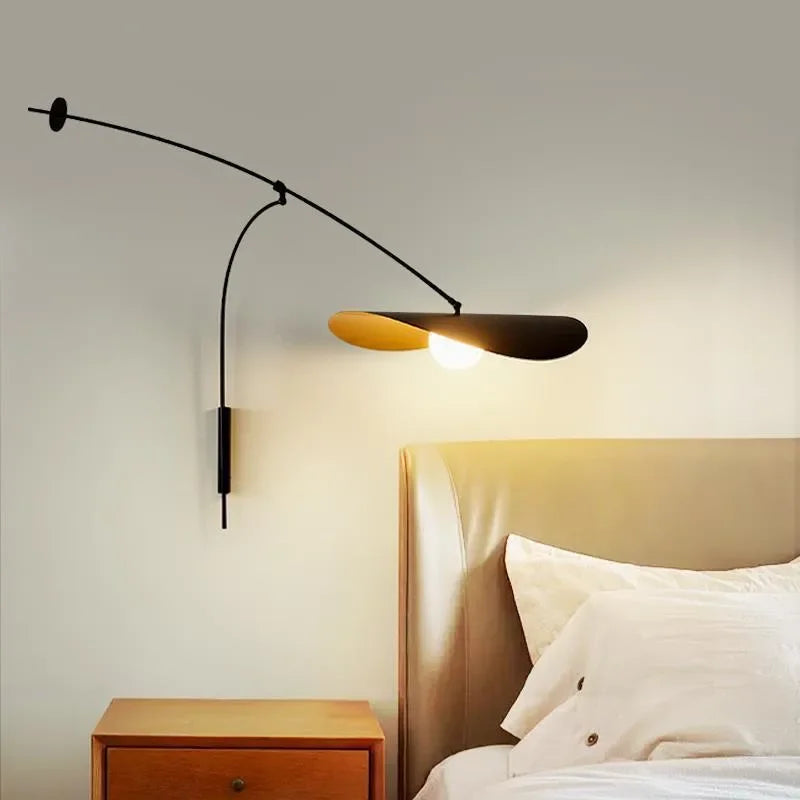 Verstellbare - Wand-/Pendelleuchte mit Milchglas