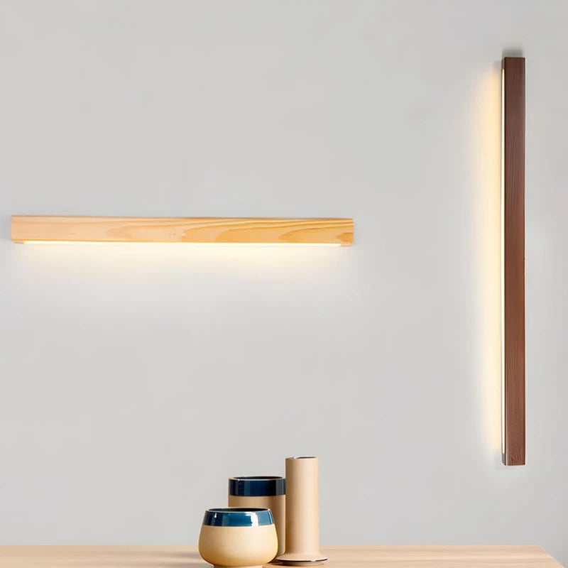 Lange - LED-Wandleuchte in Holzoptik mit nach oben und unten