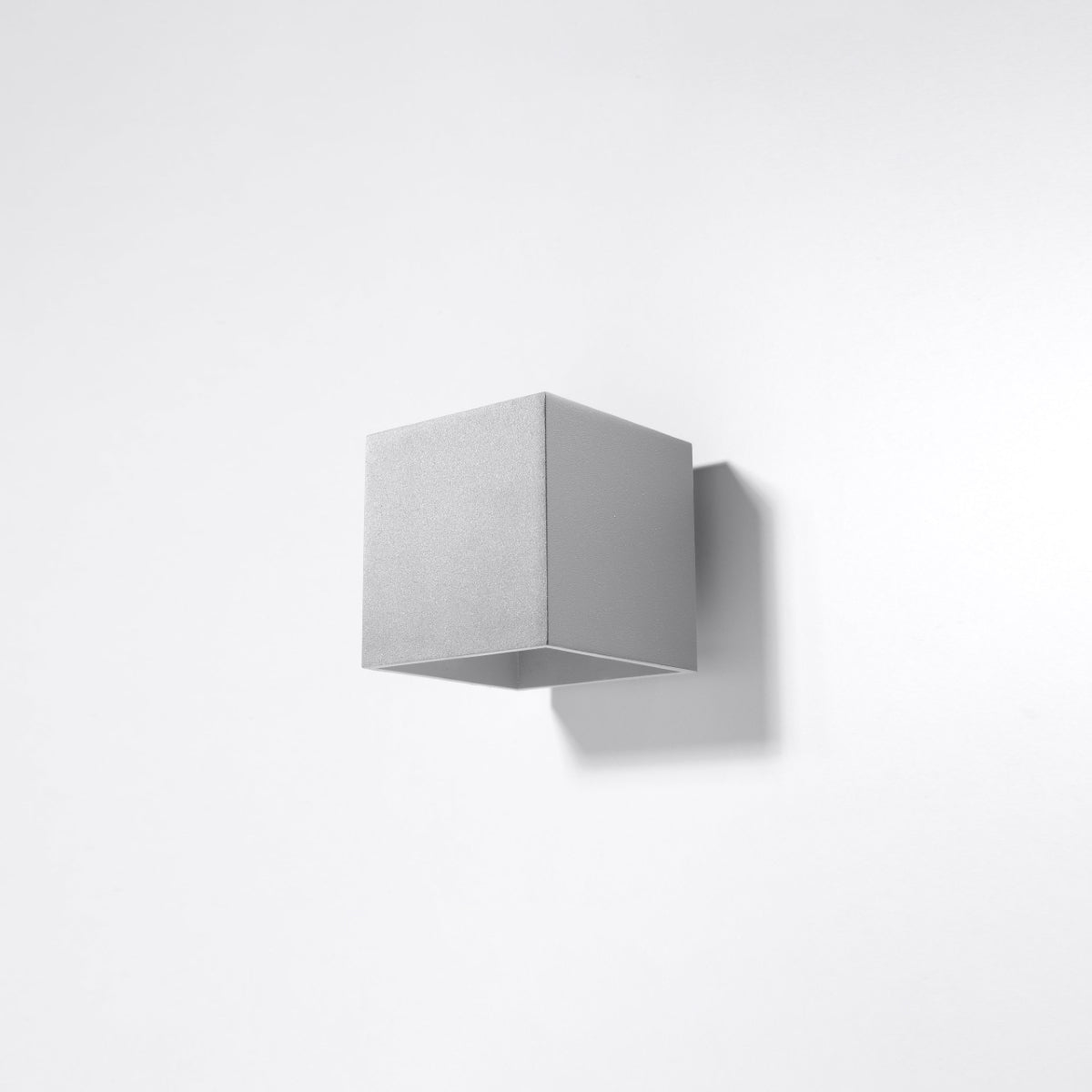 Murio - QUAD 1 Wandleuchte, grau, aus Aluminium