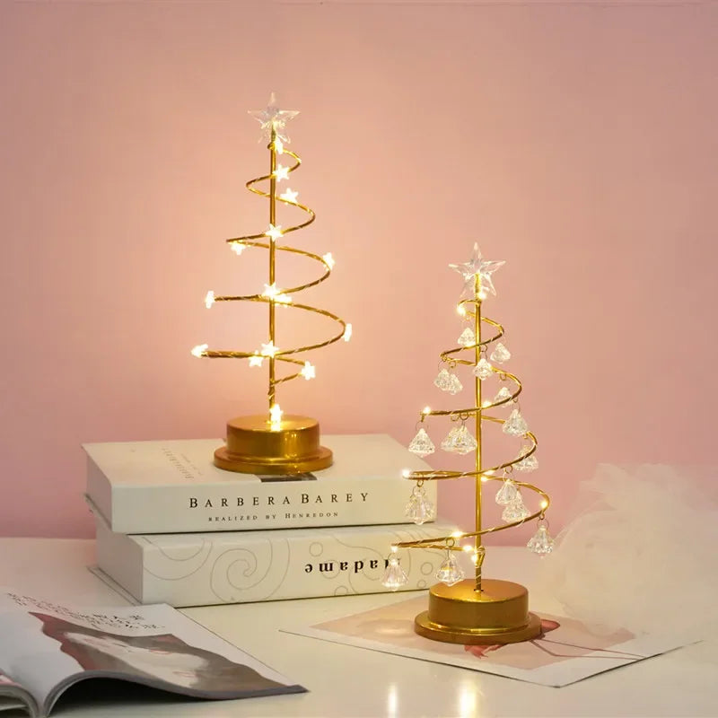 Quelix - LED-Weihnachtsbaum-Tischleuchte mit Kristallmotiv