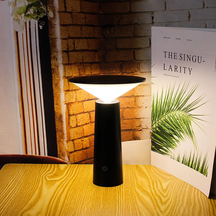 Wireless - table lamp with remote control