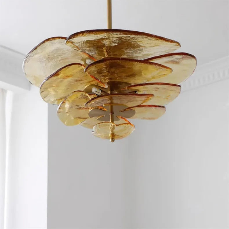 Claria - Lotusblatt-Kronleuchter aus Glas