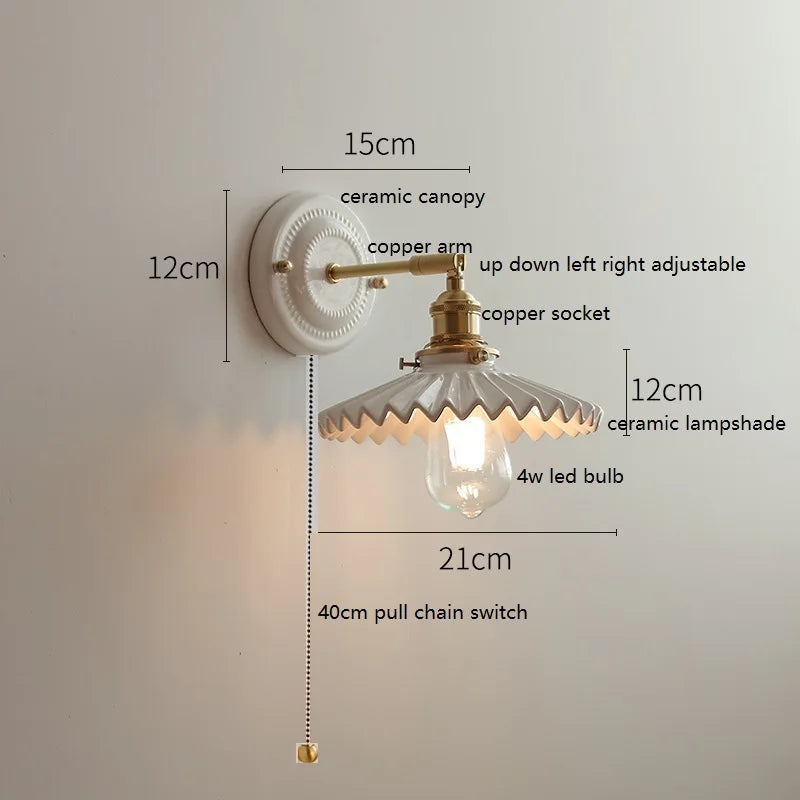 Parietta - LED-Wandleuchte mit Keramikschirm und Kupferarm