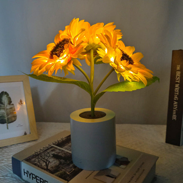 Sonnenblumenförmige - LED-Tischleuchte mit warmem Licht