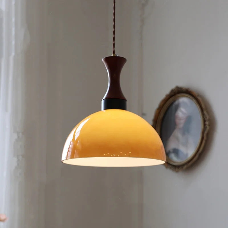 Plafona - Vintage-Pendelleuchte aus bernsteinfarbenem Glas