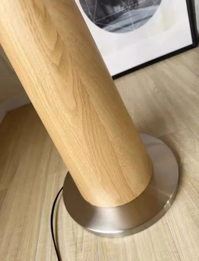Linara - Bogenstehleuchte aus Holz mit Stoffschirm