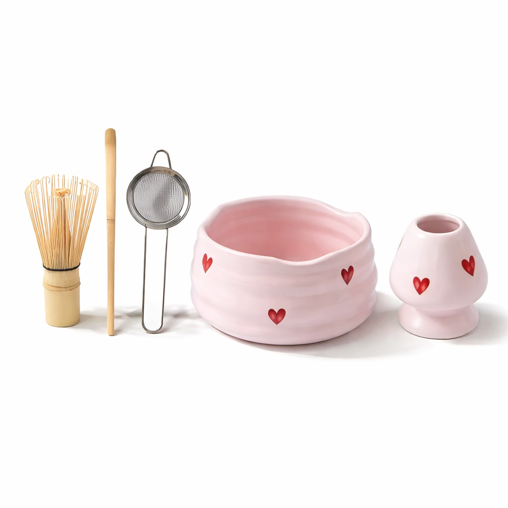 5-teiliges Matcha Set Rosa Herz – Japanisches Teeset mit Schale, Bambusbesen, Halter & Sieb
