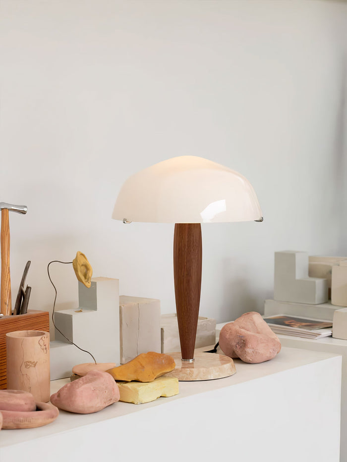 Mesalux - Elegante Tischlampe aus Glas & Walnuss mit Marmor