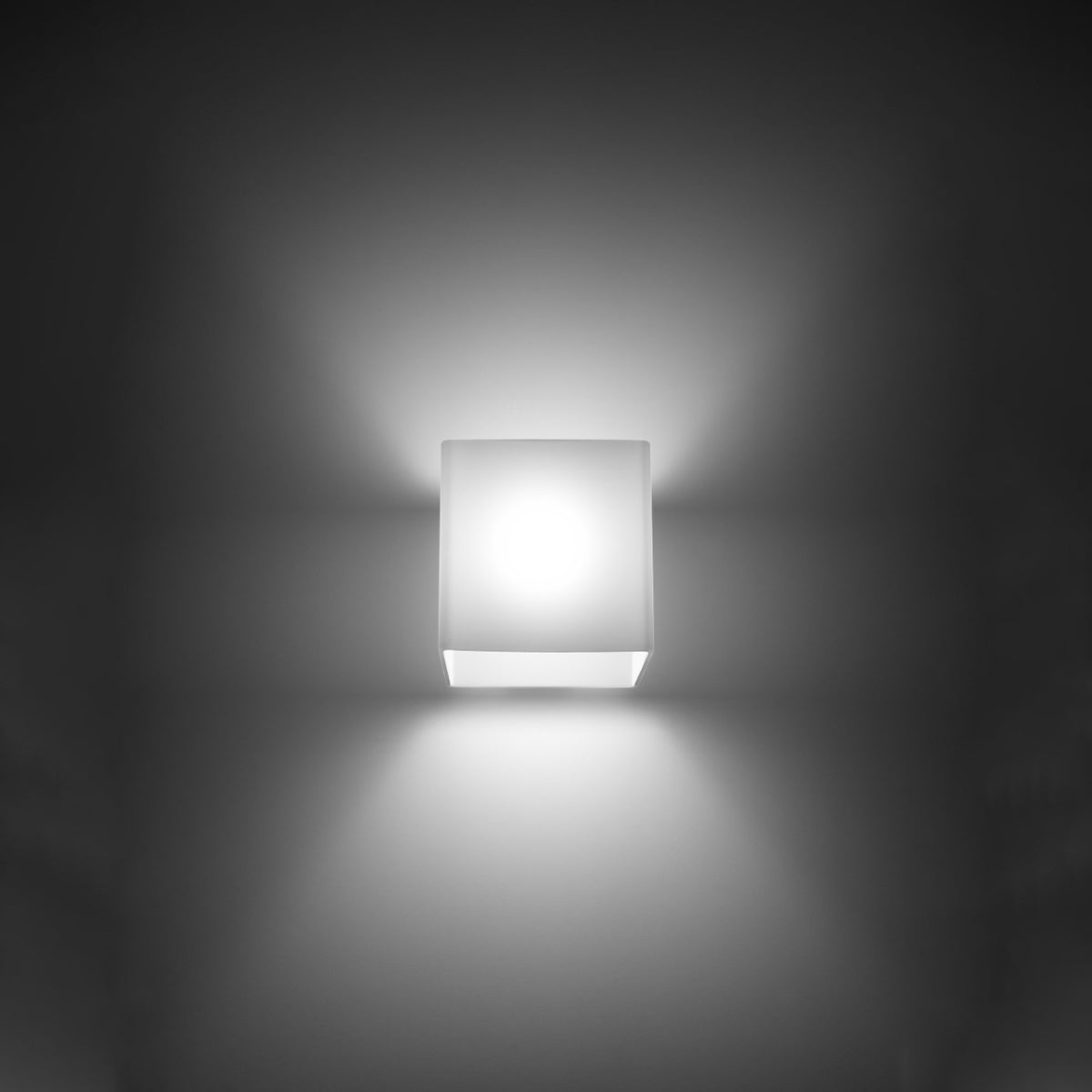 RICO - Wandleuchte, weißes Glas