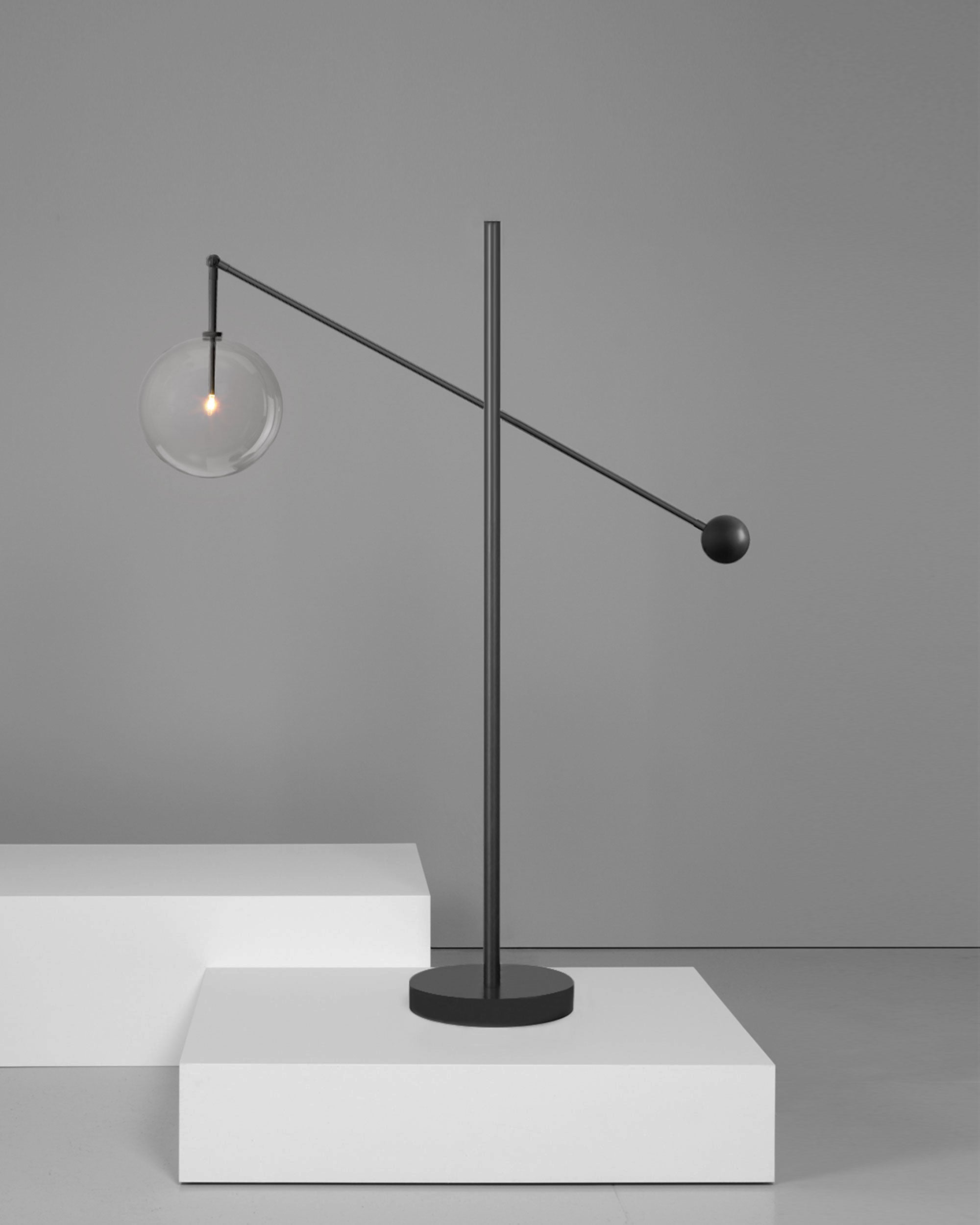 Linearer - Kronleuchter, Metall/Glas