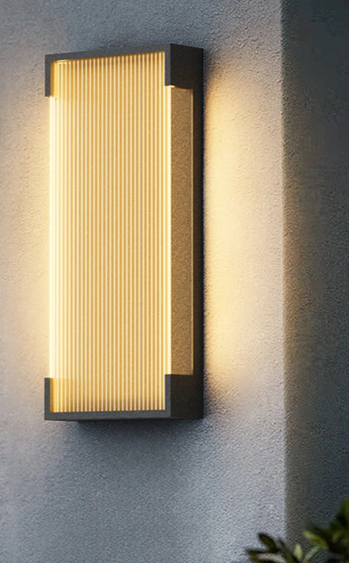 Aussenia - Solar-Wandleuchte aus Edelstahl
