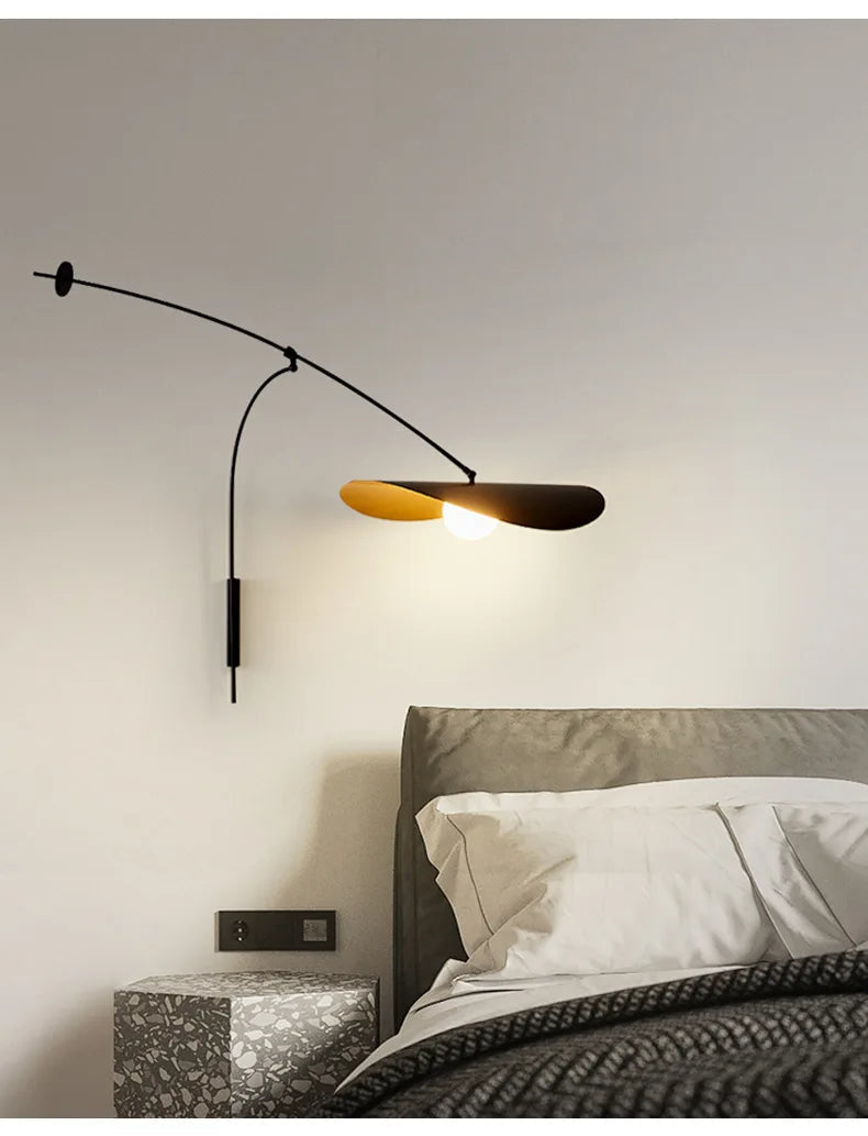 Verstellbare - Wand-/Pendelleuchte mit Milchglas