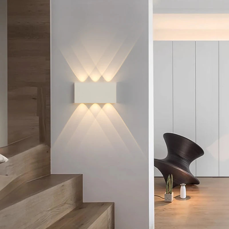 Lumera - Kabellose LED-Wandleuchte mit 4000-mAh-Akku und