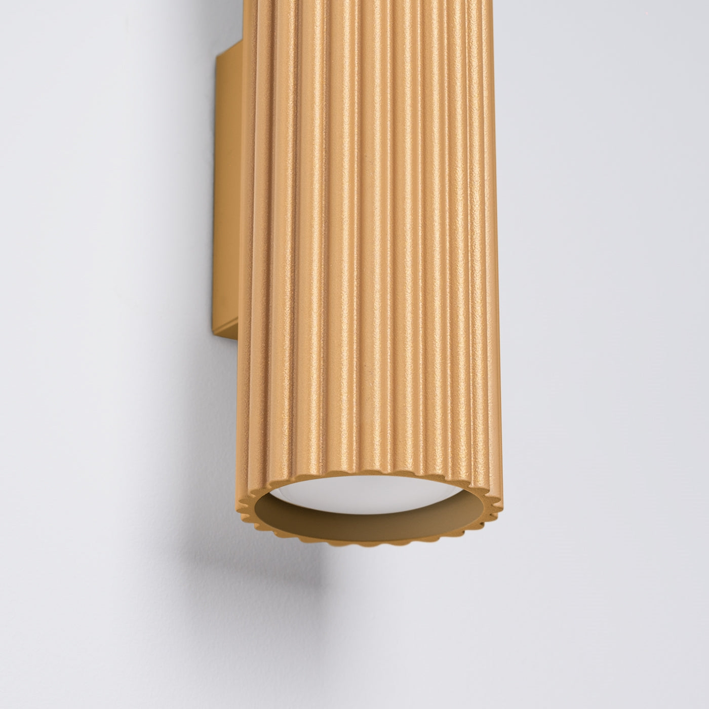Carbon - 20 Gold Wandleuchte aus Aluminium
