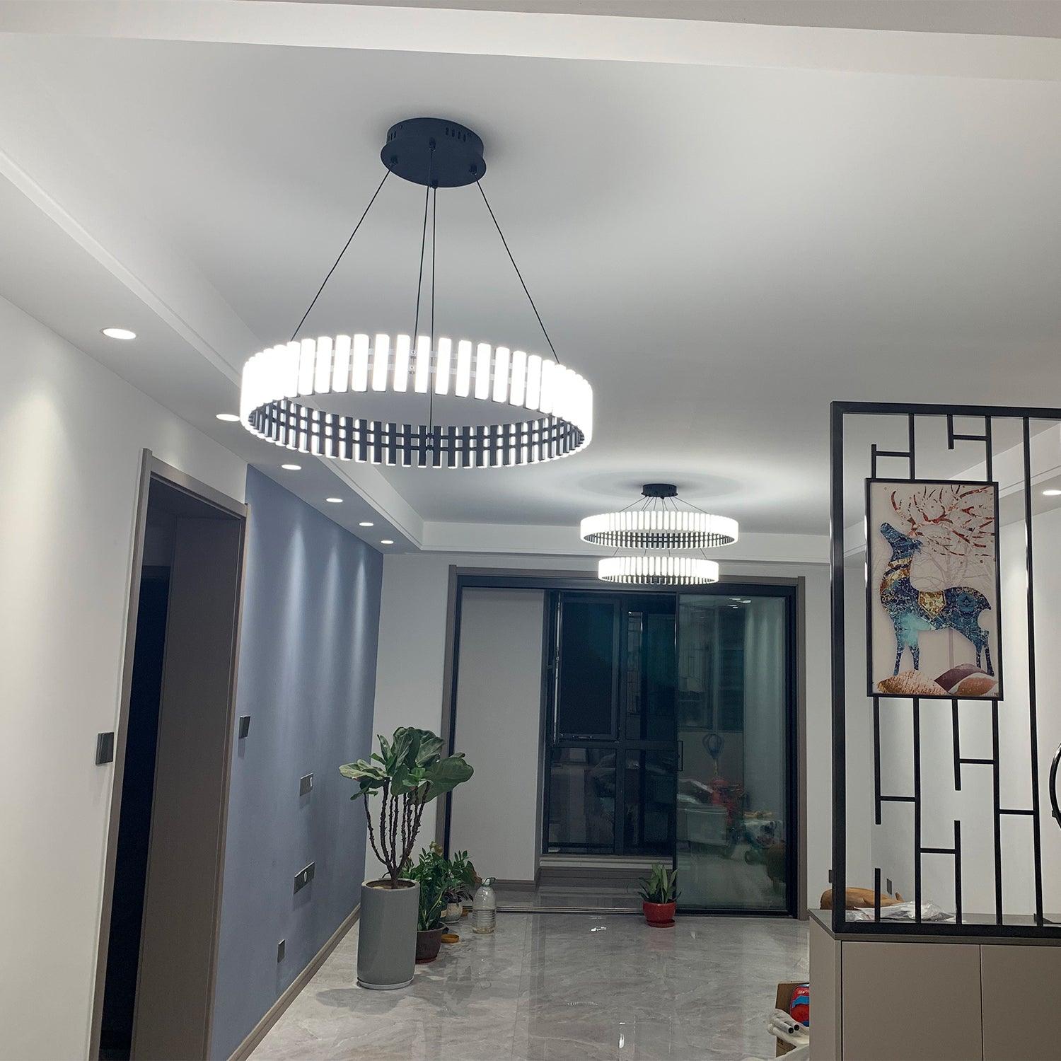 Celira - LED-Kronleuchter-Pendelleuchte im Karussell-Design