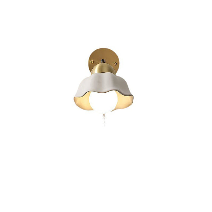 Nokturna - Vintage Blumen Wandleuchte Weiß & Gold