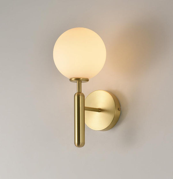 Minimalistische - Wandleuchte im skandinavischen Stil aus