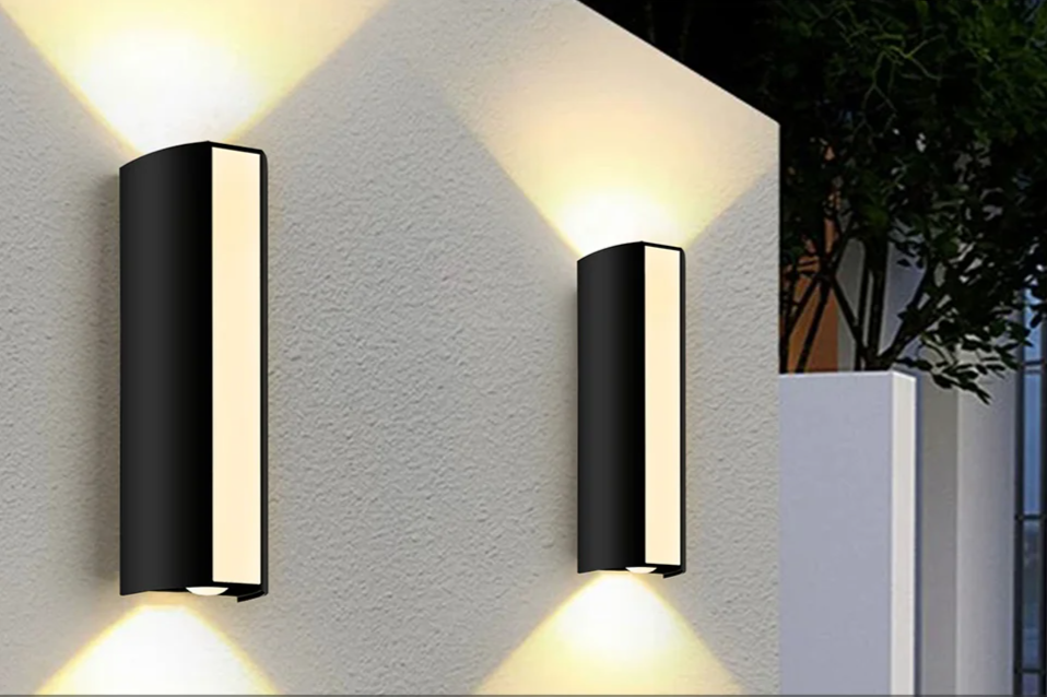 Rustica - LED-Wandleuchte 10 W, Schutzart IP66