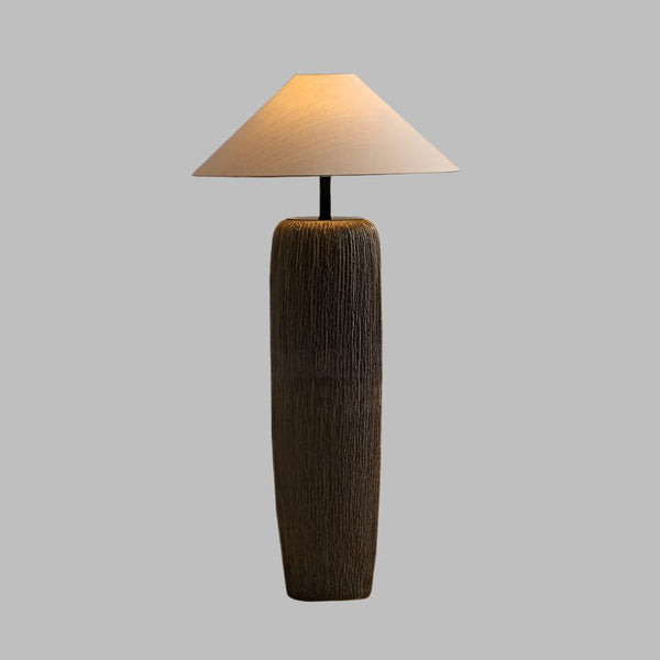 Rustikale - Stehlampe mit Stoffschirm