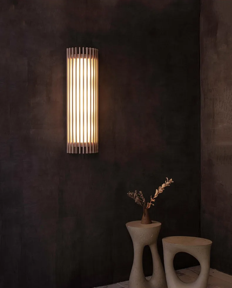 Walnussoptik - Wabi-Sabi-Wandleuchte, Walnussoptik