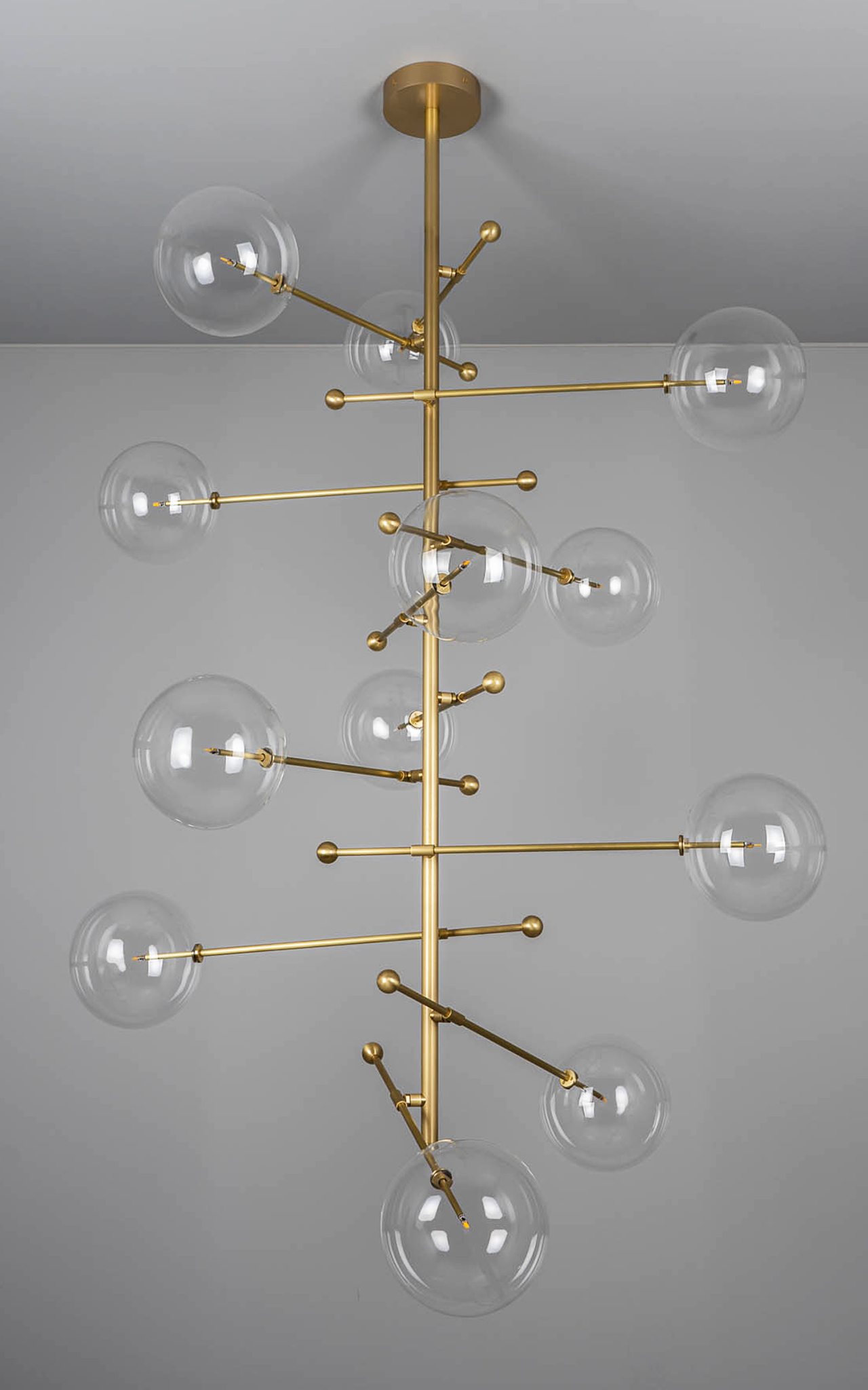 Orbita - Designer-Kronleuchter mit 12 Armen