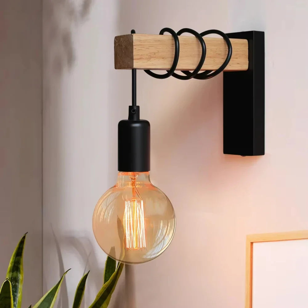 Flanca - Vintage-Wandleuchte aus Holz und Eisen mit
