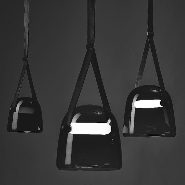 Claria - Elegante Pendelleuchte mit Glas und Tragegurt