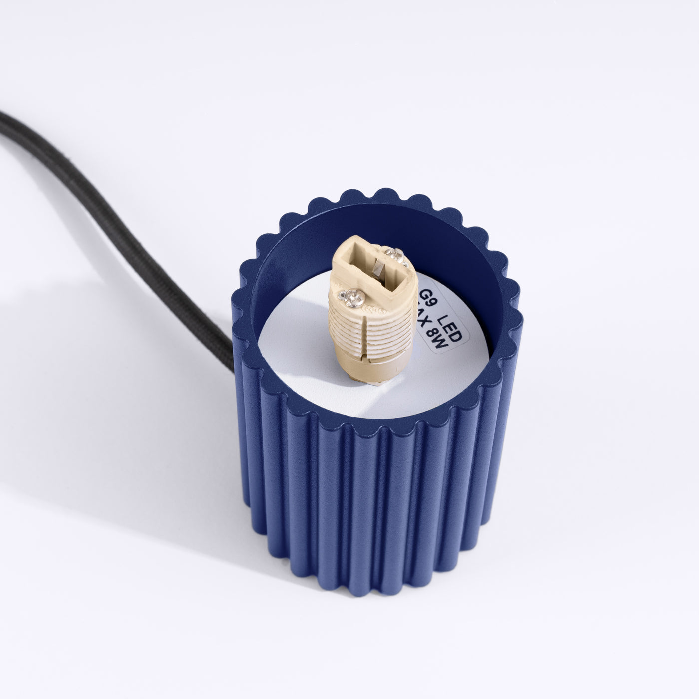 Ultramarinblaue - Schreibtischlampe mit mattiertem