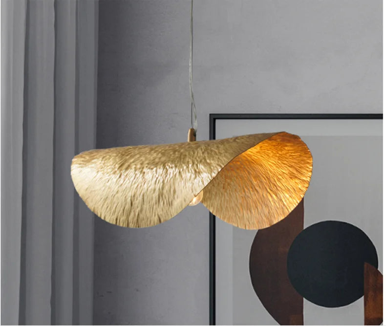Polara - Kupfer-Pendelleuchte im Lotusblatt-Design