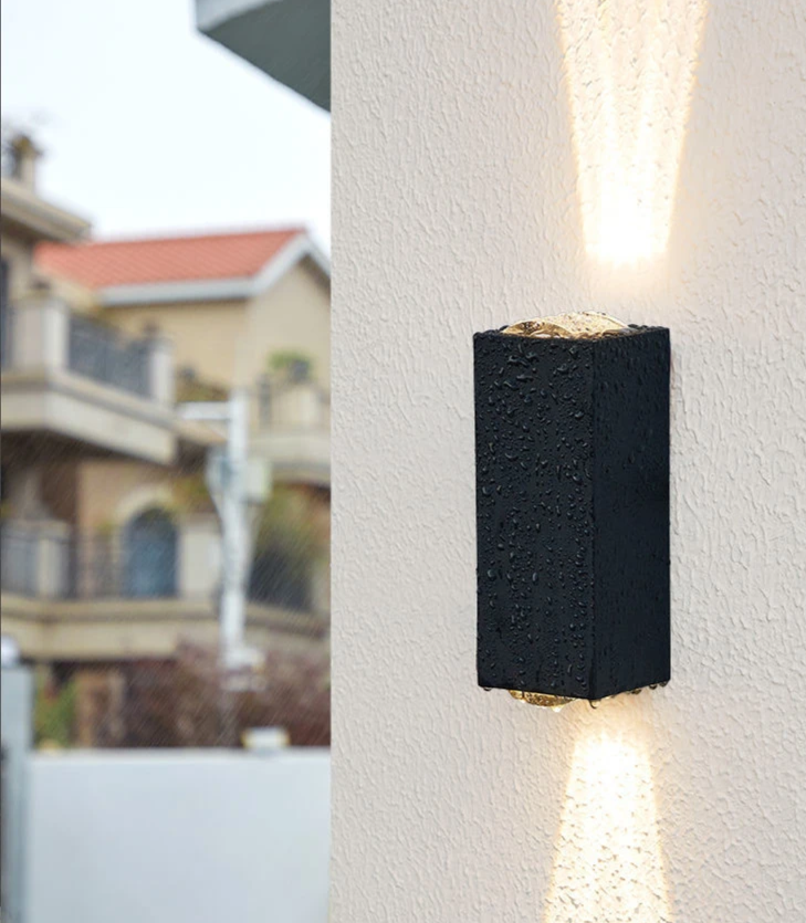 Natura - IP65 LED-Außenwandleuchte
