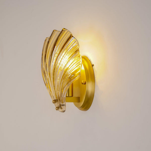 Glinto - Wandleuchte in Muschelform aus Messing und Glas
