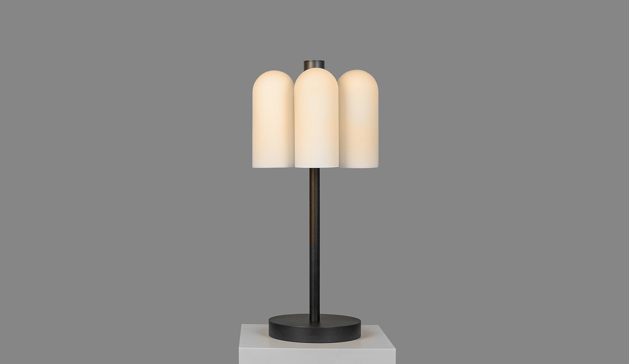 Metall/Glas - Designer-Tischleuchte, Metall/Glas