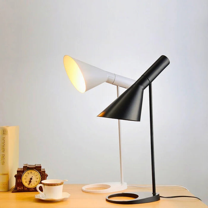 Minimalistische - LED Tischlampe Verstellbar