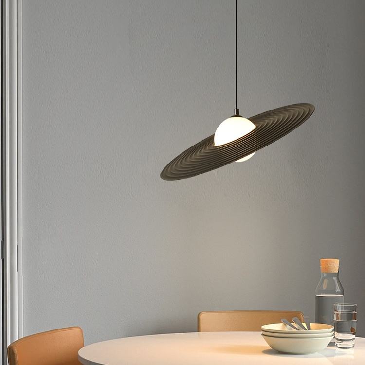 Postmoderne - Pendelleuchte Flying Saucer