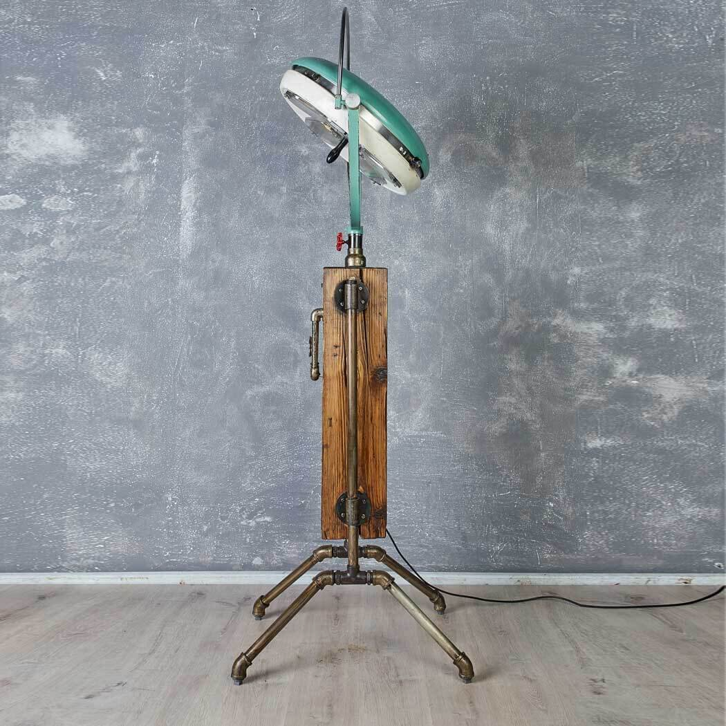 Schweine - Goldene Schweine - Stehlampe, antike