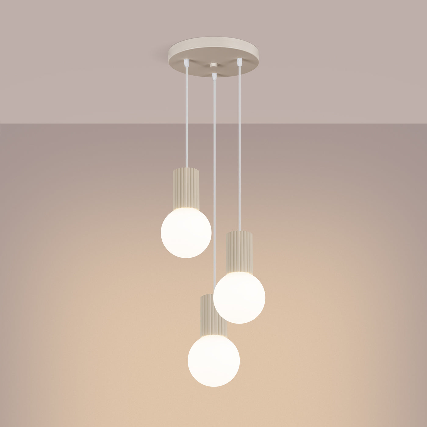 Claria - Pendelleuchte, 3-flammig, beige mit mattierten