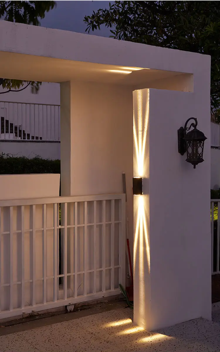 Natura - IP65 LED-Außenwandleuchte