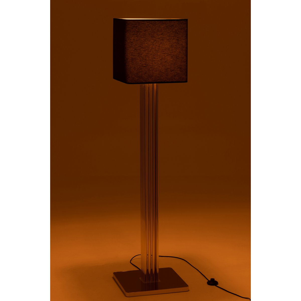Taliara - Goldene Stehlampe