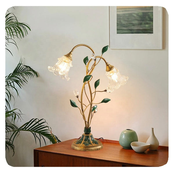Französische - Tischleuchte mit Blumenmuster aus Glas und