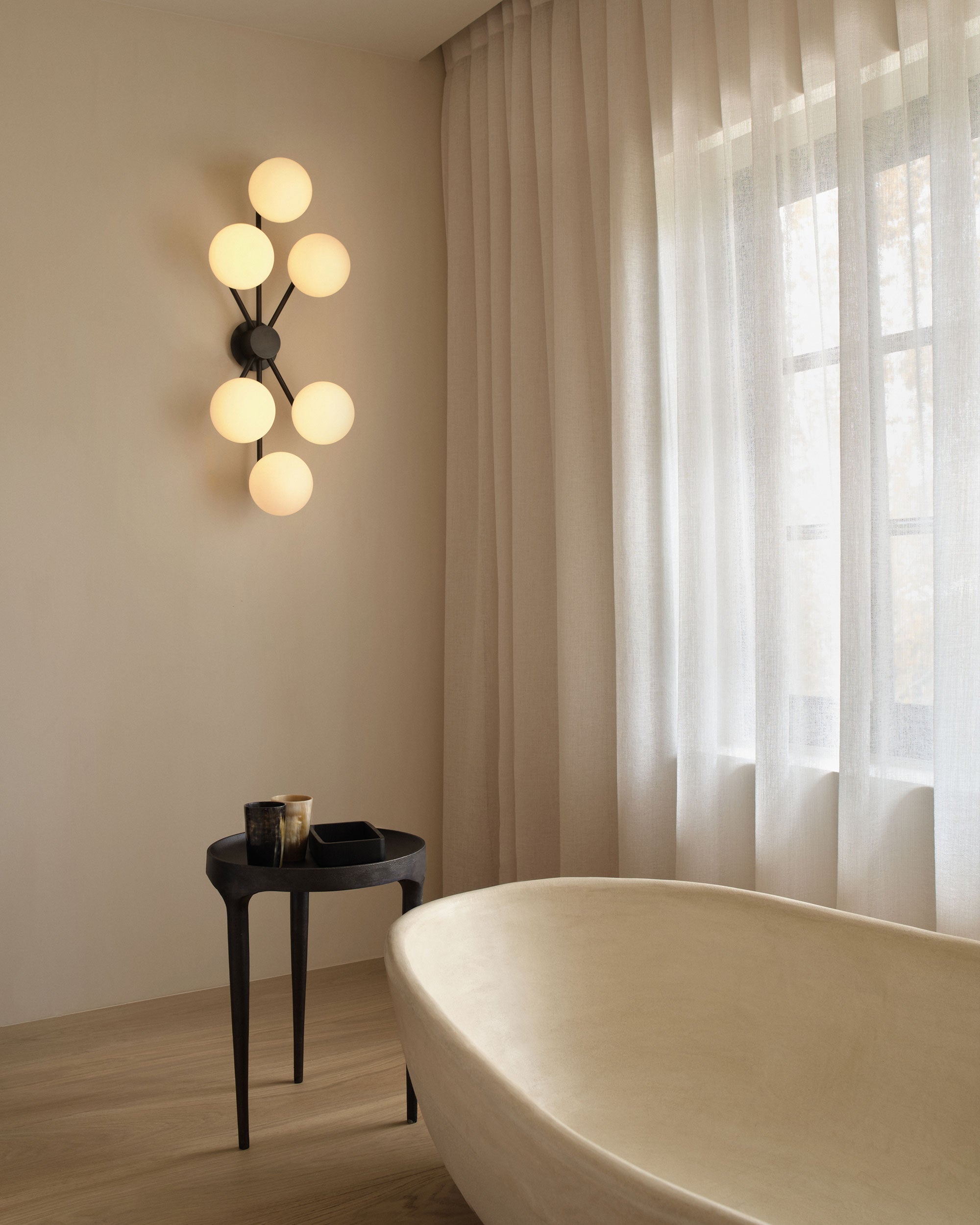 Kompakte - Design-Decken-/Wandleuchte
