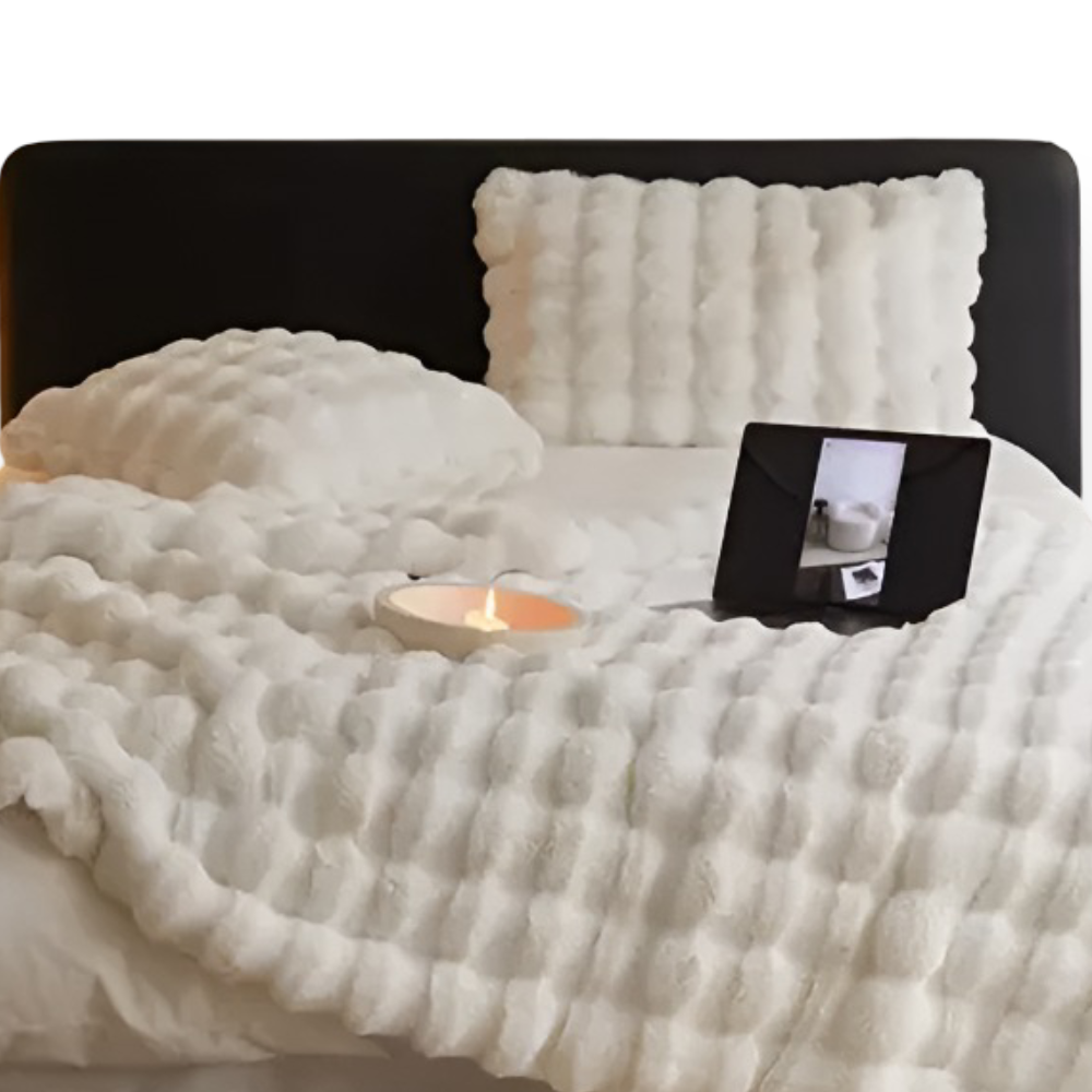 Karierte Kuscheldecke - super weich und kuschelig, der ultimative Entspannungsbegleiter.