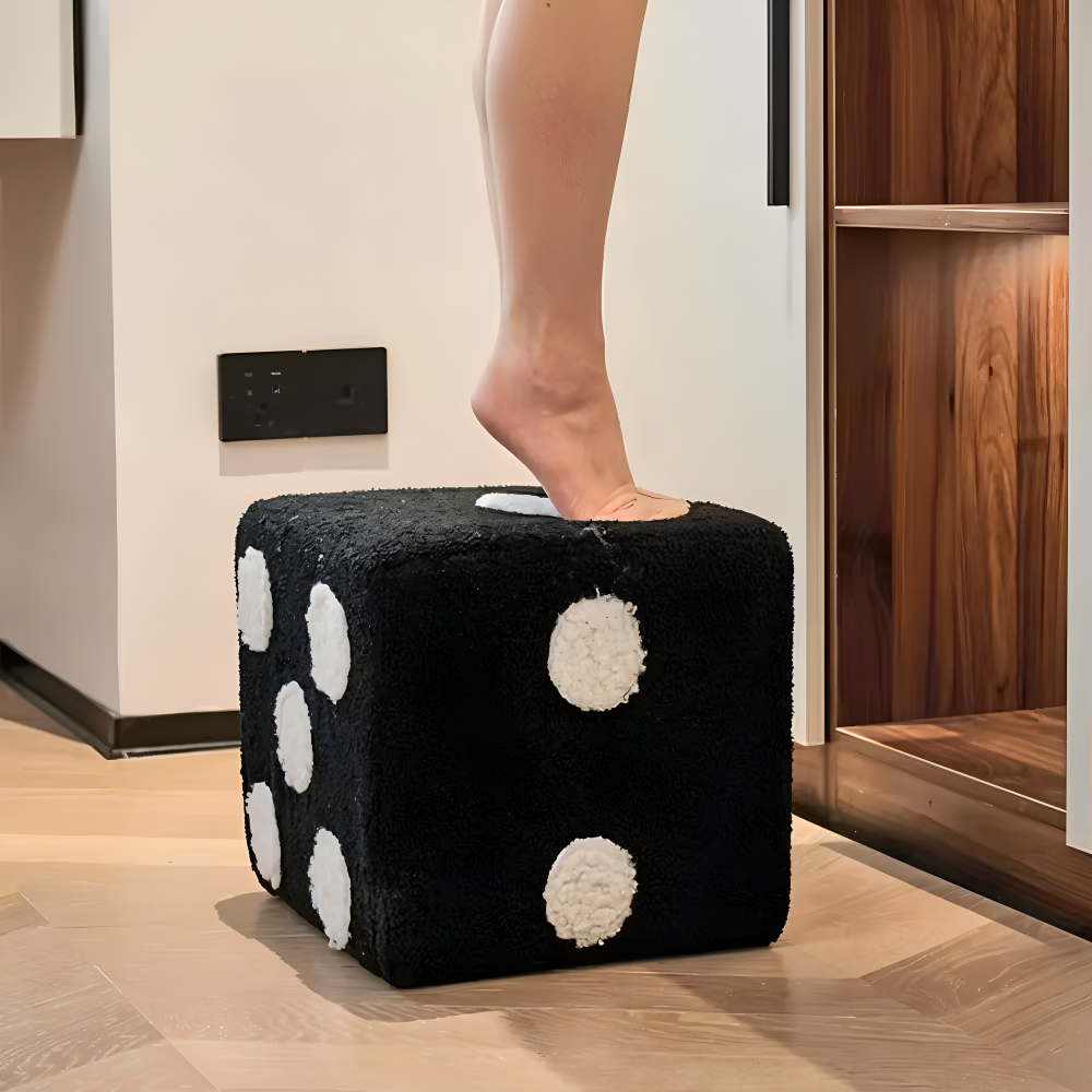 ChroDot - Hocker -Samt Würfelhocker schwarz-weiß
